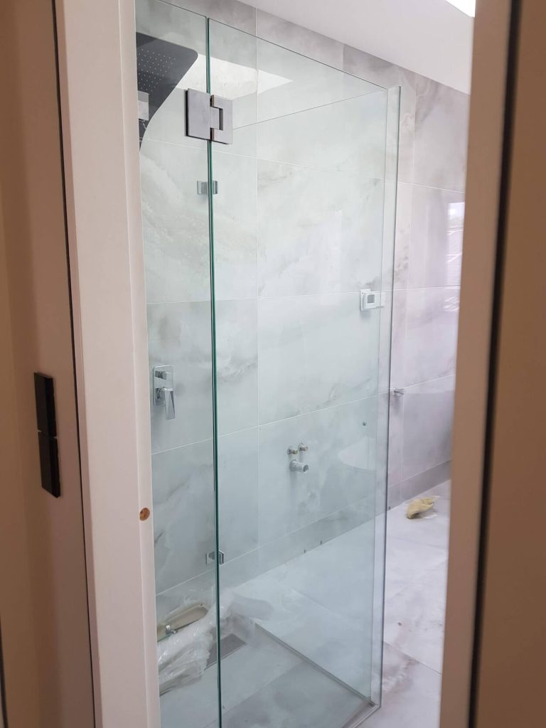 shower screen_20200713_130355